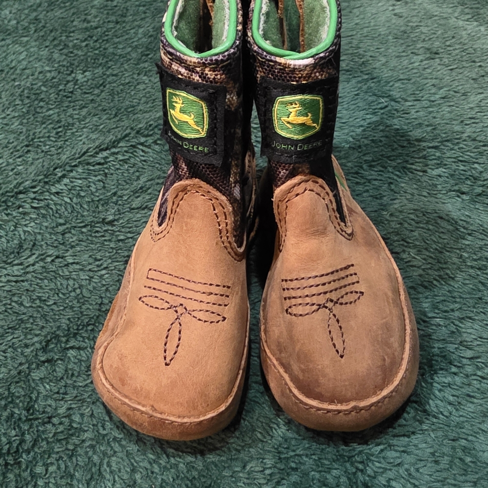John Deere Camouflage Baby Boots